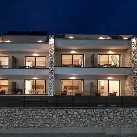 Apartahotel Almondo Amigdhaleon